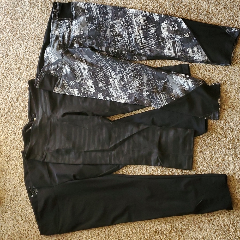 Athletic capris